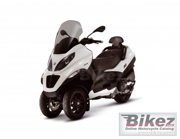 2010 Piaggio MP3 500 photo